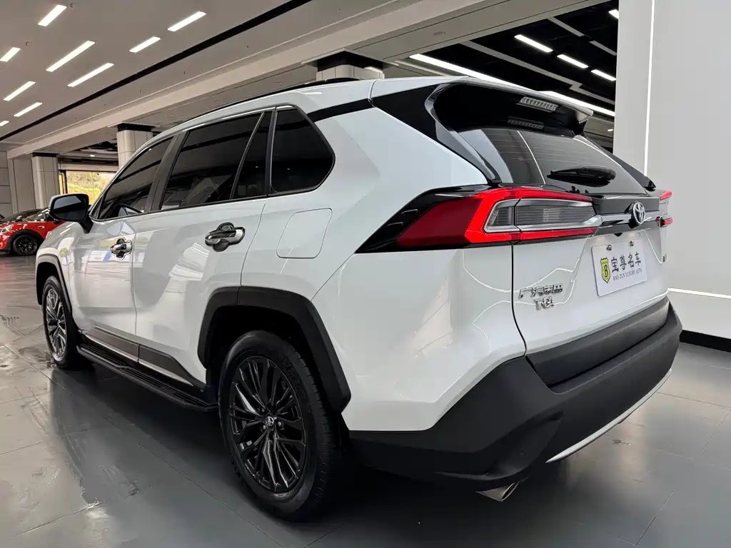 Wilanda 2023 2.0L CVT two-wheel drive luxury PLUS version купить на сайте DeffCars