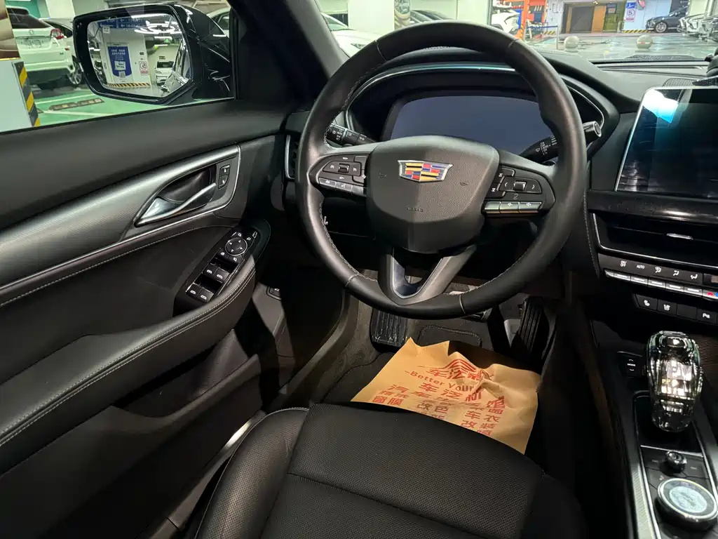 Cadillac CT5 2023 28T Fashion Model купить на сайте DeffCars