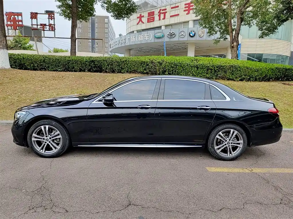 Mercedes-Benz E-Class 2023 E 260 L Sports купить на сайте DeffCars