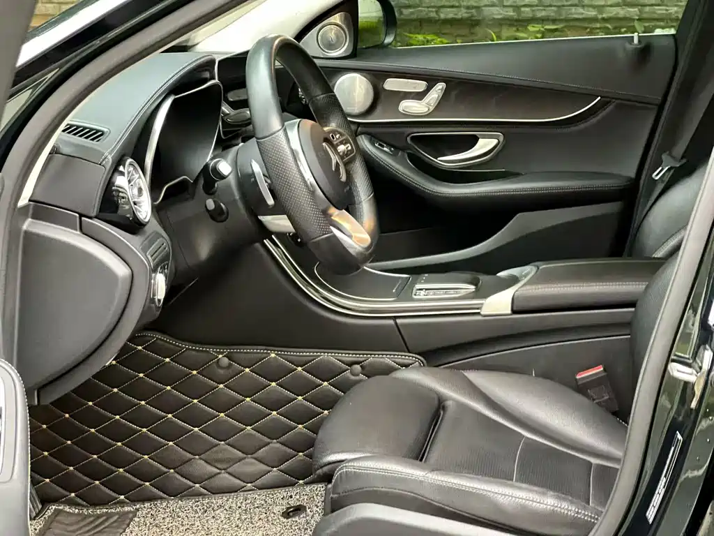 Mercedes-Benz C-Class 2020 facelift C 260 L sports version купить на сайте DeffCars