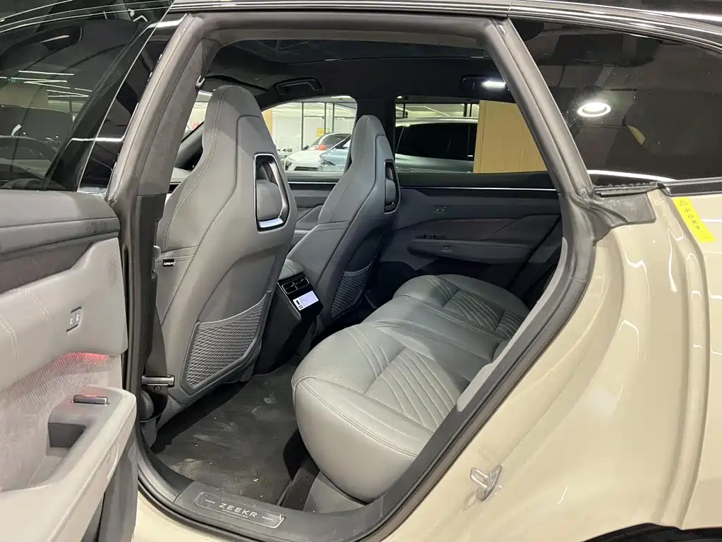 Jikrypton 001 2025 YOU version 100kWh four-wheel drive купить на сайте DeffCars