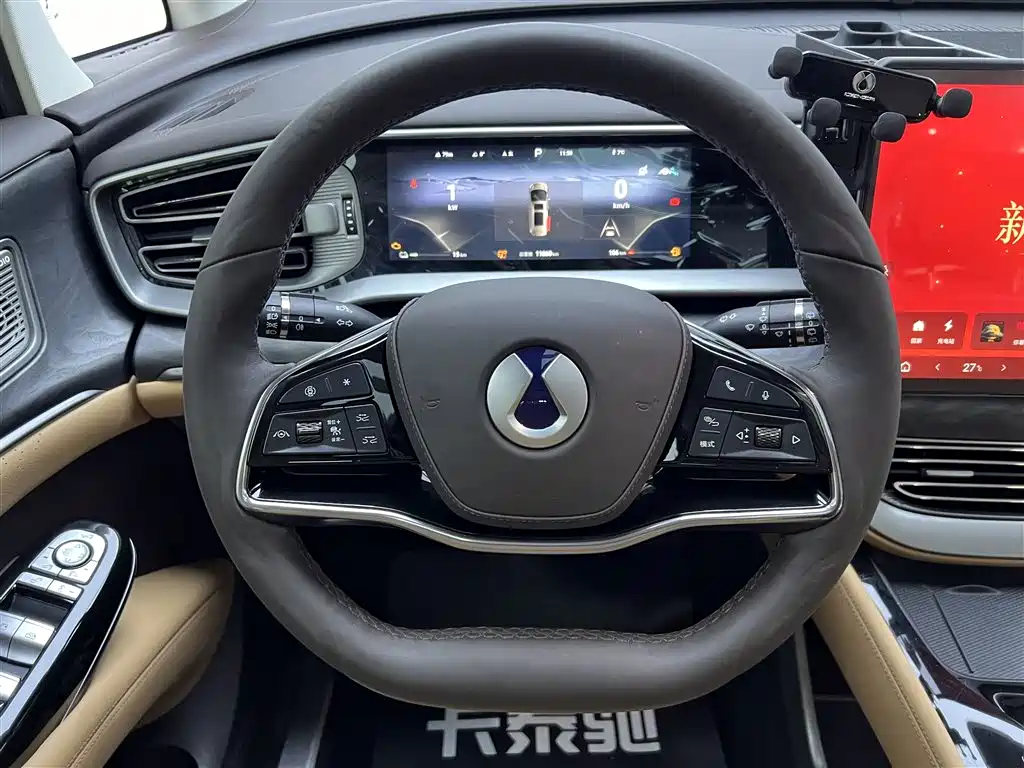 Denza D9 2024 DM-i 1050 Exclusive Type купить на сайте DeffCars