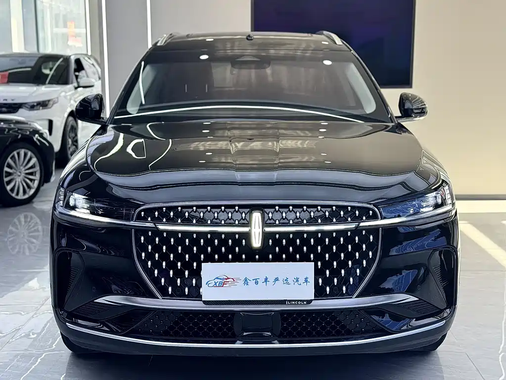 Voyager 2023 2.0T four-wheel drive exclusive edition купить на сайте DeffCars