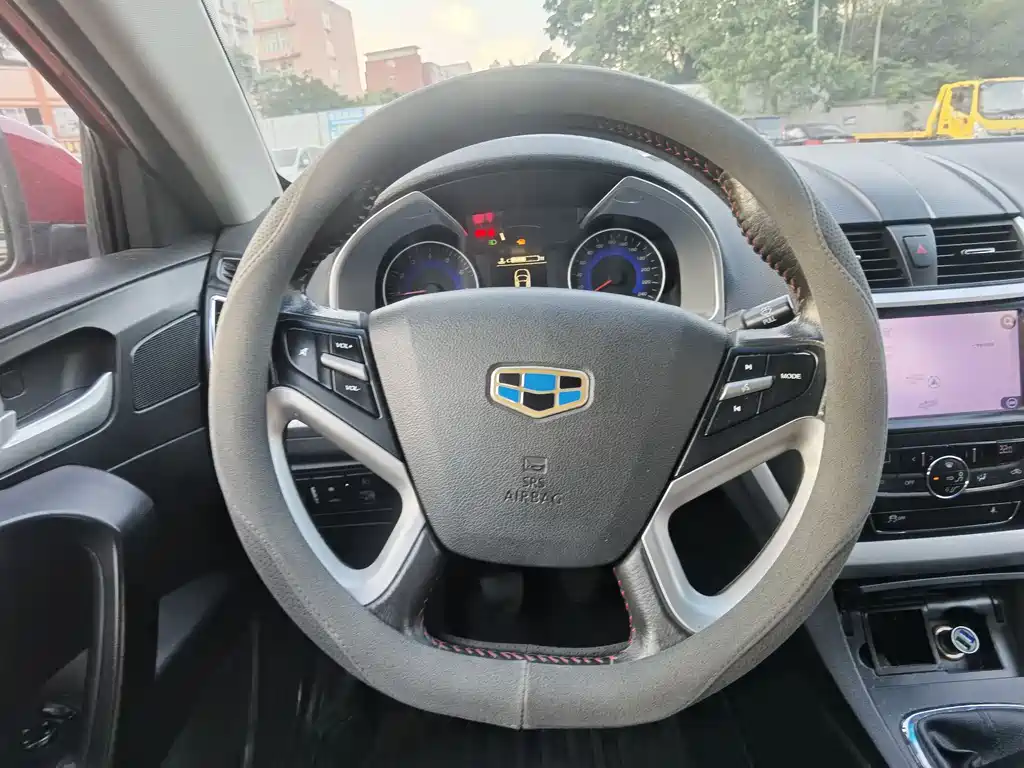 Emgrand 2015 sedan 1.5L manual upward version купить на сайте DeffCars