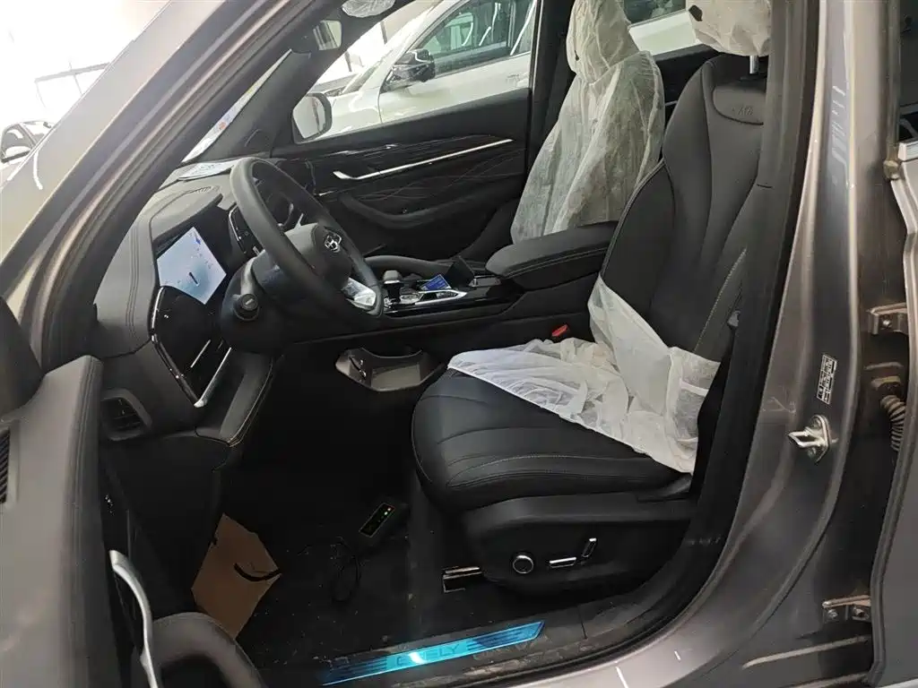 Xingyue L 2024 2.0TD DCT EVO two-wheel drive Changfeng version купить на сайте DeffCars
