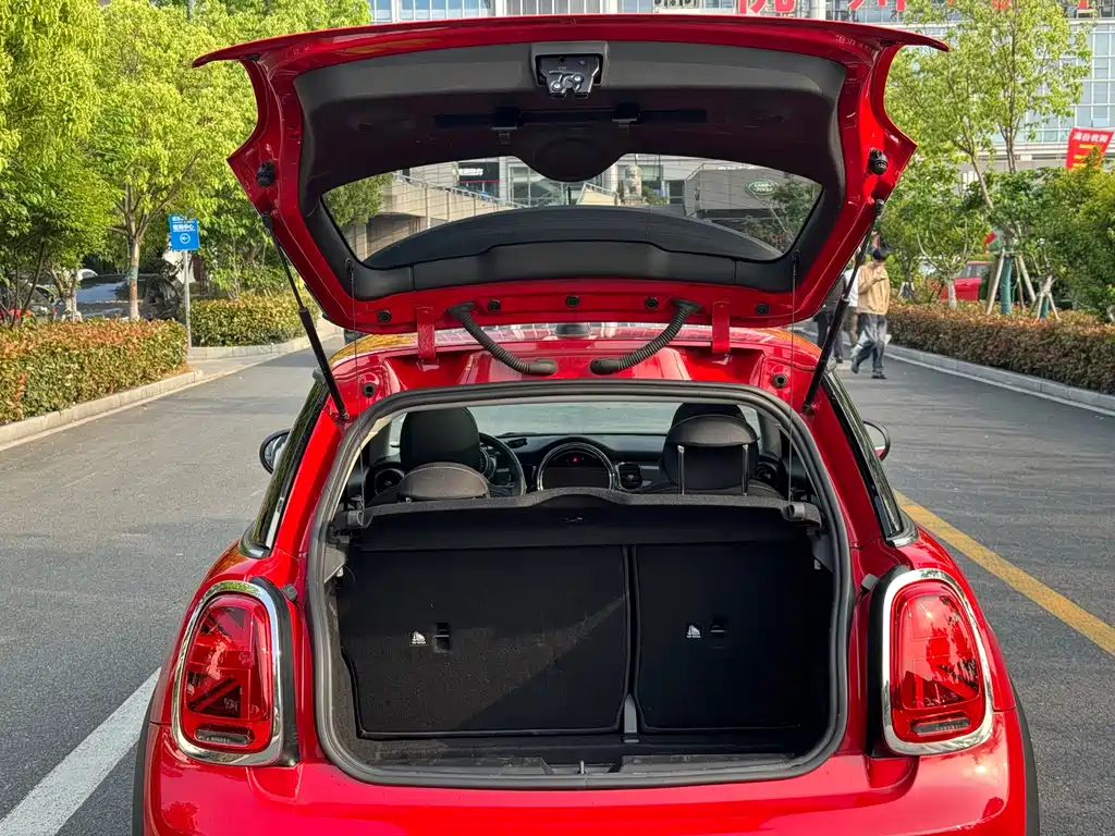 MINI 2022 1.5T ONE купить на сайте DeffCars
