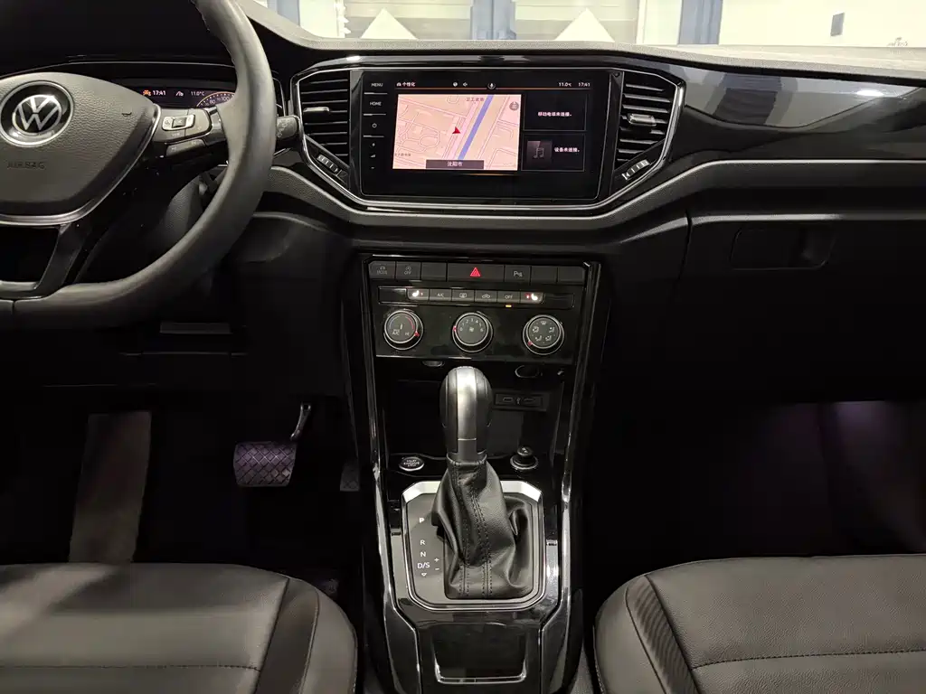 T-ROC 2022 model 280TSI DSG two-wheel drive comfort PLUS купить на сайте DeffCars