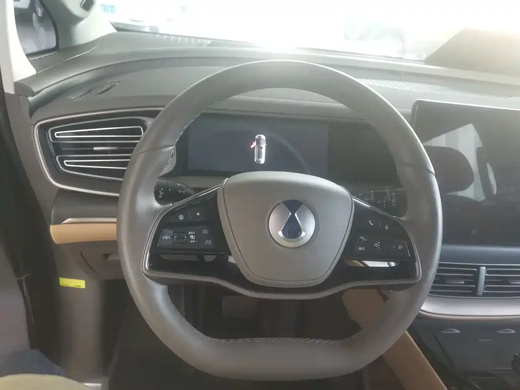 Denza D9 2022 DM-i 970 four-wheel drive flagship model купить на сайте DeffCars