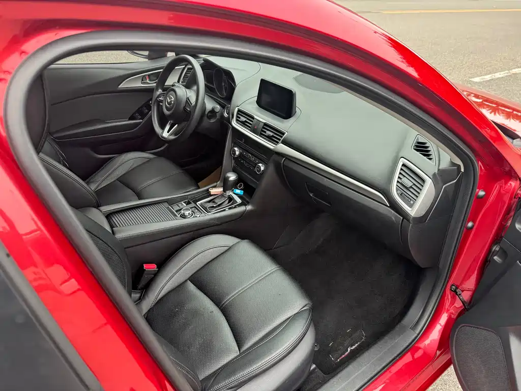Mazda3 Angkesela 2017 sedan 1.5L automatic luxury model National V купить на сайте DeffCars
