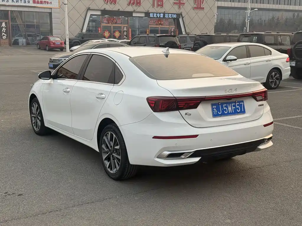 Kia K3 2021 facelift 1.5L CVT fashion version купить на сайте DeffCars