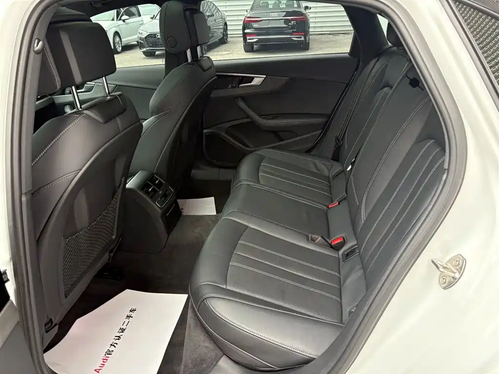 Audi A4L 2023 40 TFSI luxury and dynamic model купить на сайте DeffCars