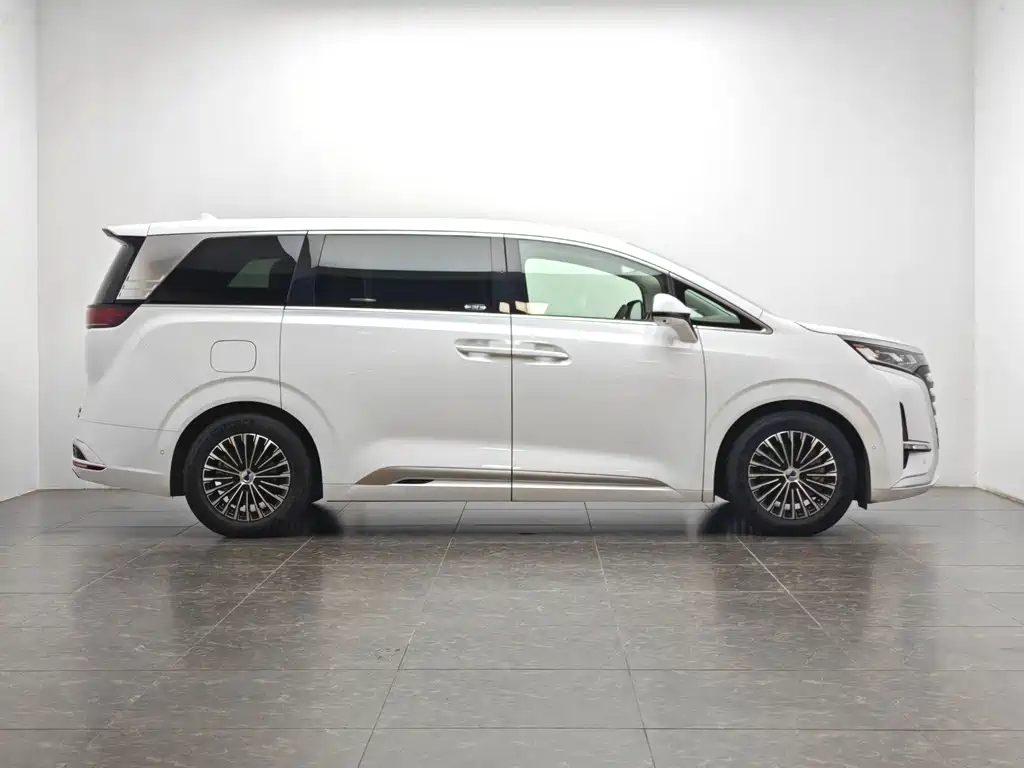 Denza D9 2022 DM-i 970 four-wheel drive flagship model купить на сайте DeffCars