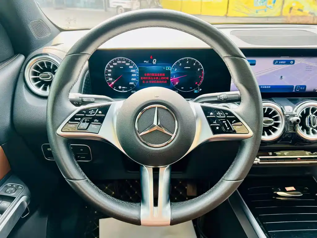 Mercedes-Benz GLB 2024 GLB 220 Fashion Model купить на сайте DeffCars