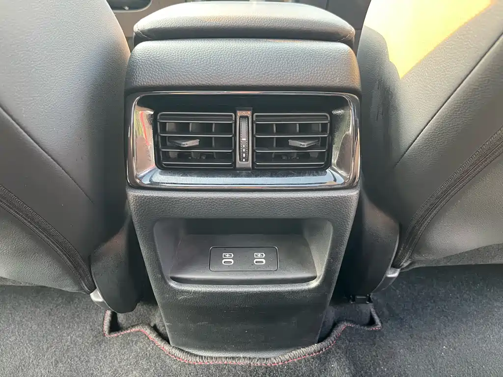 Haoying 2023 240TURBO four-wheel drive exclusive version 5 seats купить на сайте DeffCars