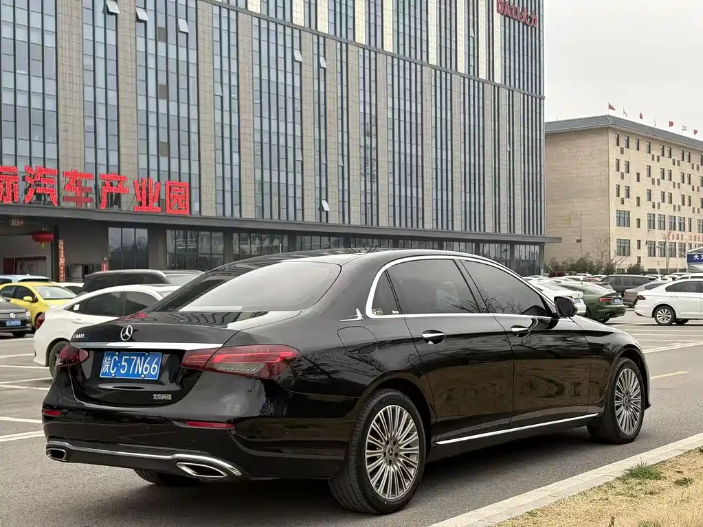 Mercedes-Benz E-Class 2023 E 300 L Luxury Model купить на сайте DeffCars