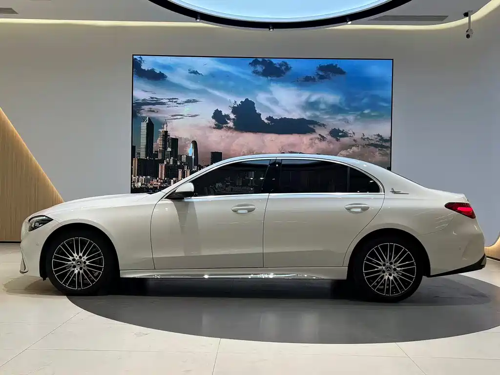 Mercedes-Benz C-Class 2023 Modification 2 C 260 L Sports Edition купить на сайте DeffCars