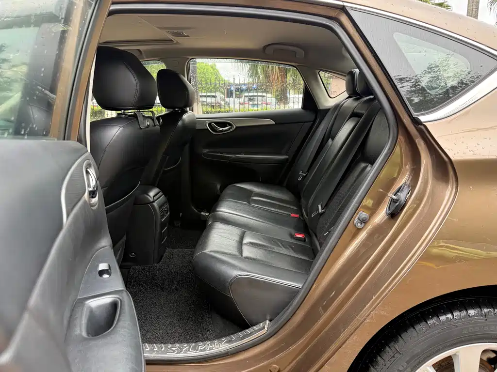 Sylphy 2014 1.6XV CVT Exclusive Edition купить на сайте DeffCars
