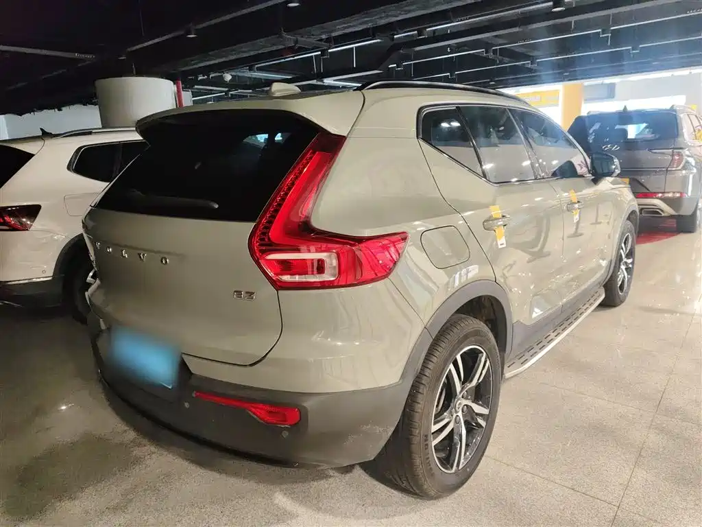 Volvo XC40 2023 B3 Zhiyuan Sports Edition купить на сайте DeffCars