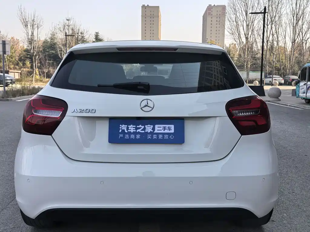 Mercedes-Benz A-Class (imported) 2016 A 200 Dynamic купить на сайте DeffCars