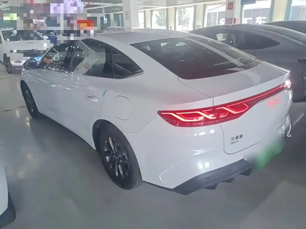 Qin L 2026 DM-i 128KM aggressive model купить на сайте DeffCars