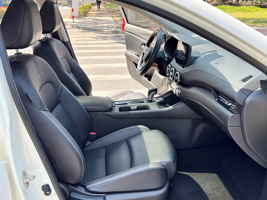 Sylphy 2021 1.6L XL CVT Enjoy Edition купить на сайте DeffCars