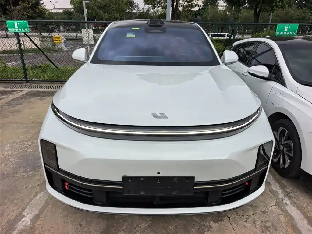 Ideal L7 2024 MAX купить на сайте DeffCars