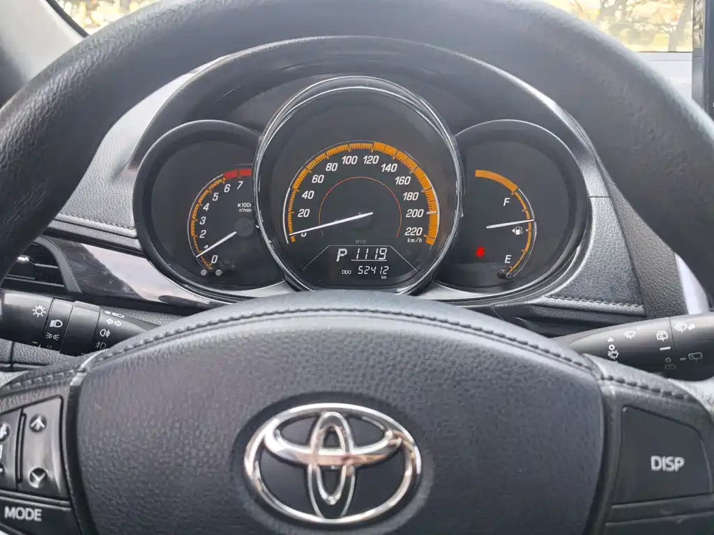 YARiS L Zhixuan 2021 Zhixuan X 1.5L CVT Deluxe Edition купить на сайте DeffCars