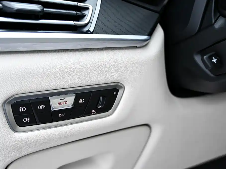 BMW X7 2022 xDrive40i Exclusive M Sports Package купить на сайте DeffCars
