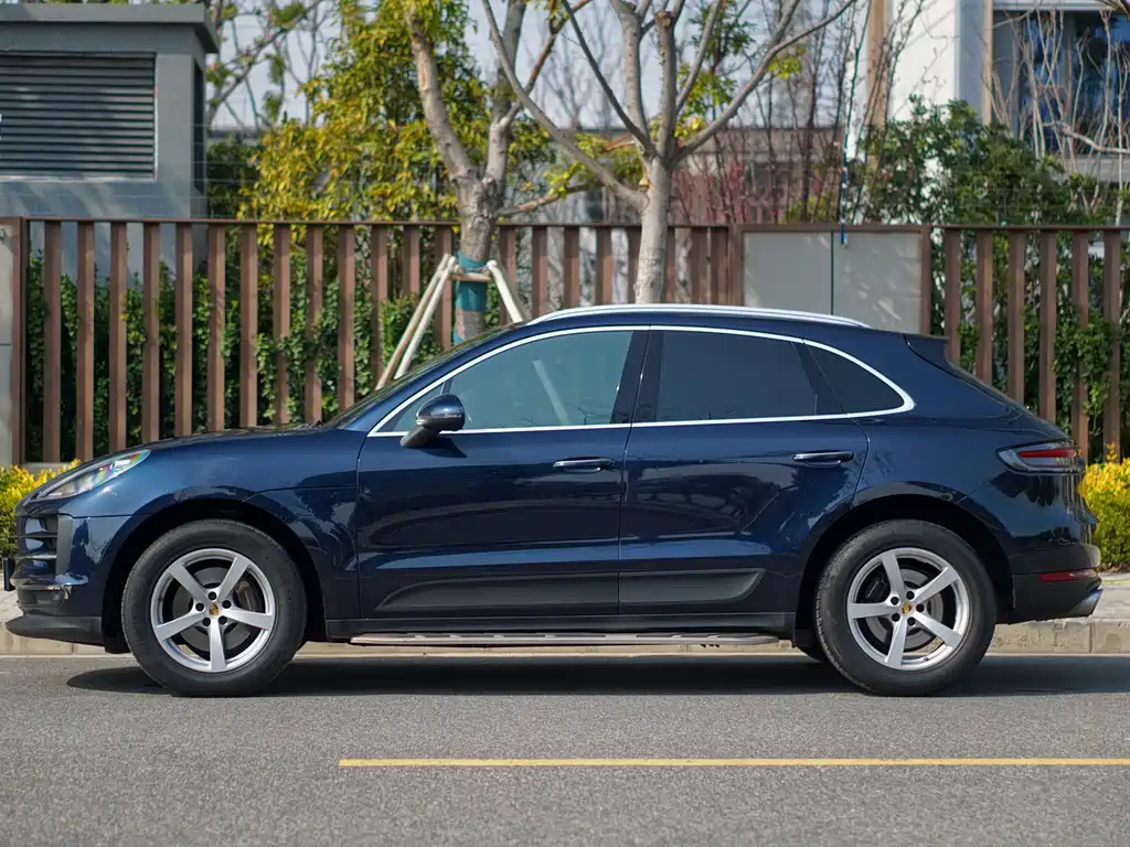 Macan 2018 Macan 2.0T купить на сайте DeffCars