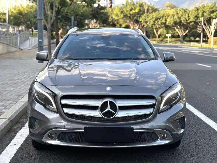 Mercedes-Benz GLA 2015 GLA 220 4MATIC Fashion Model купить на сайте DeffCars