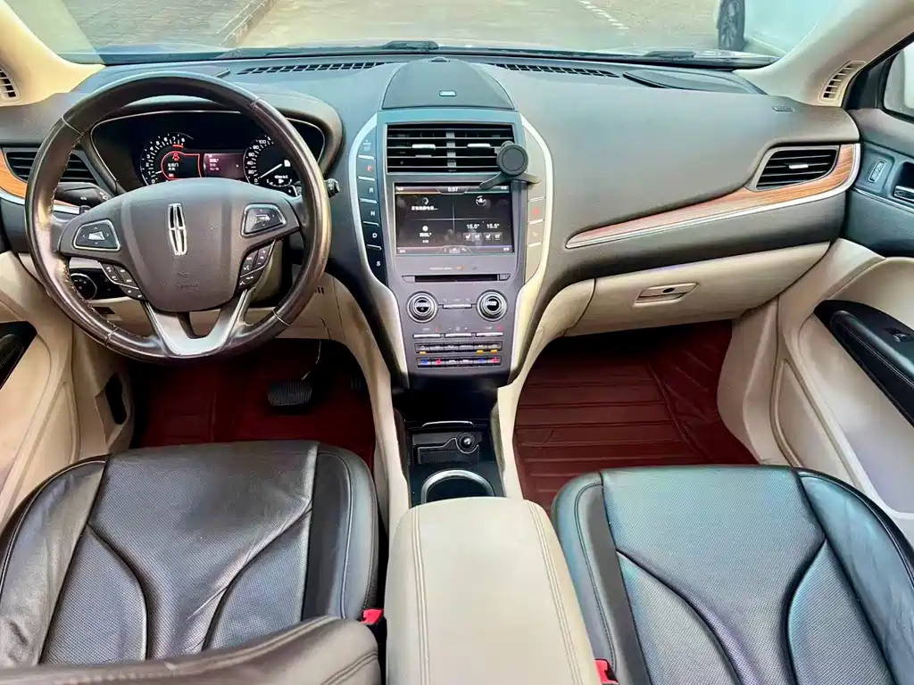 Lincoln MKC 2014 2.0T Two-wheel drive Premium Edition купить на сайте DeffCars