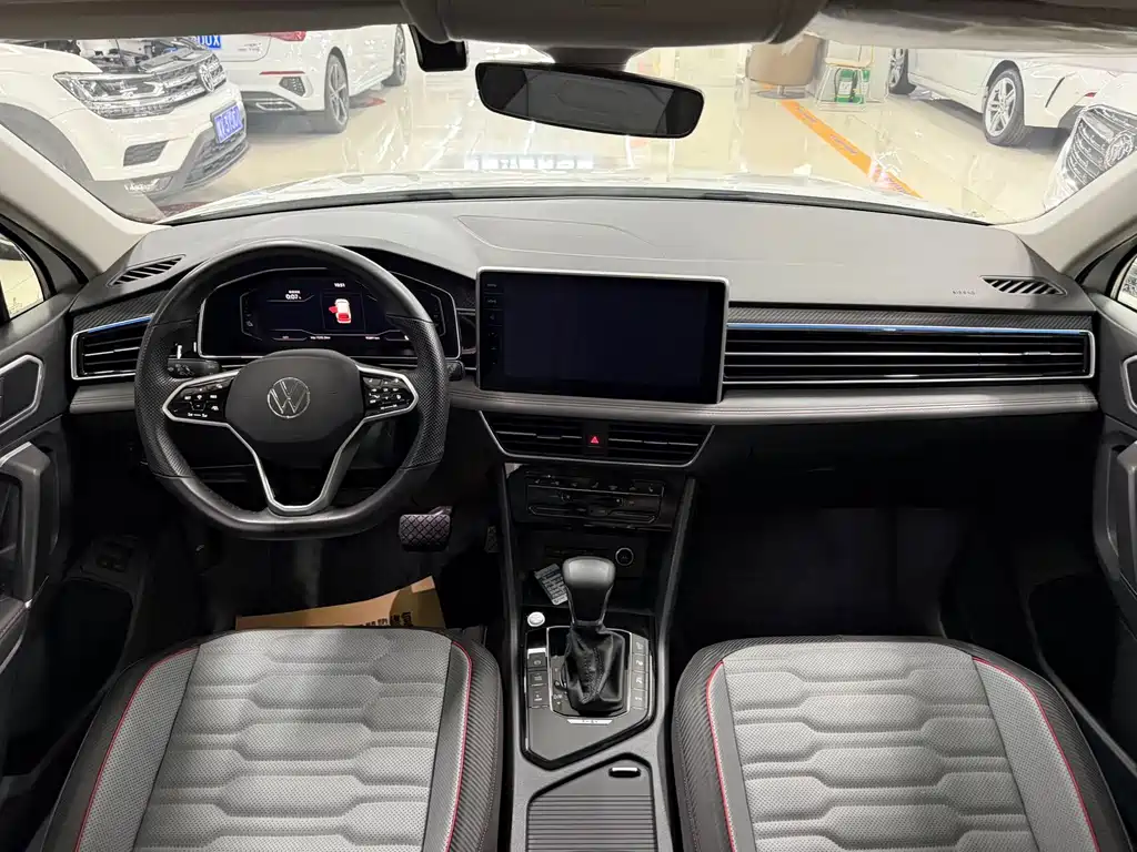 Tiguan L New Energy 2022 430PHEV plug-in hybrid flagship version купить на сайте DeffCars