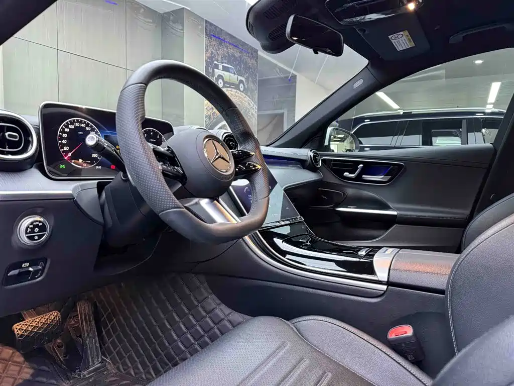 Mercedes-Benz C-Class 2022 facelift C 200 L sports version купить на сайте DeffCars