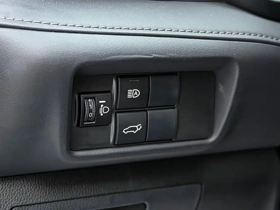 Highlander 2022 dual engine 2.5L four-wheel drive premium version 7 seats купить на сайте DeffCars