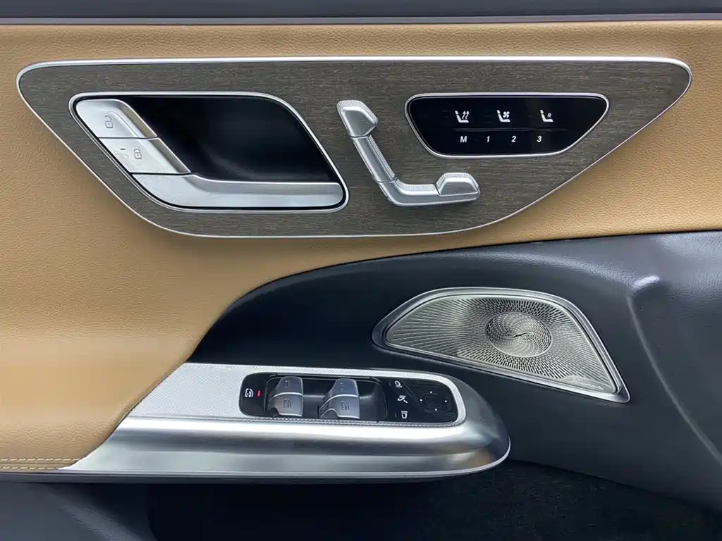 Mercedes-Benz E-Class 2024 facelift E 300 L luxury model купить на сайте DeffCars