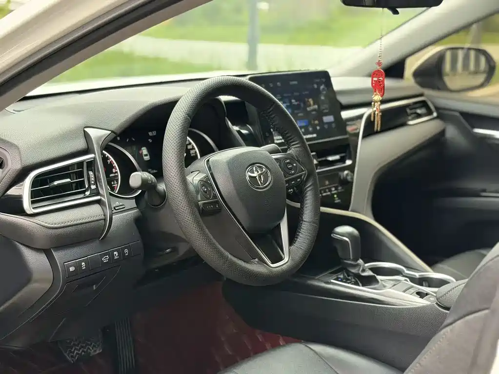 Camry 2023 2.0G Deluxe Edition купить на сайте DeffCars