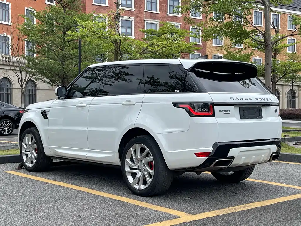 Range Rover Sport 2018 3.0 SC V6 HSE DYNAMIC купить на сайте DeffCars