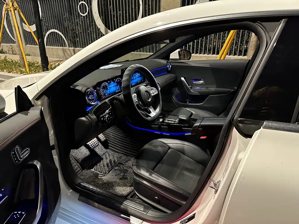 Mercedes-Benz CLA imported 2020 CLA 200 купить на сайте DeffCars