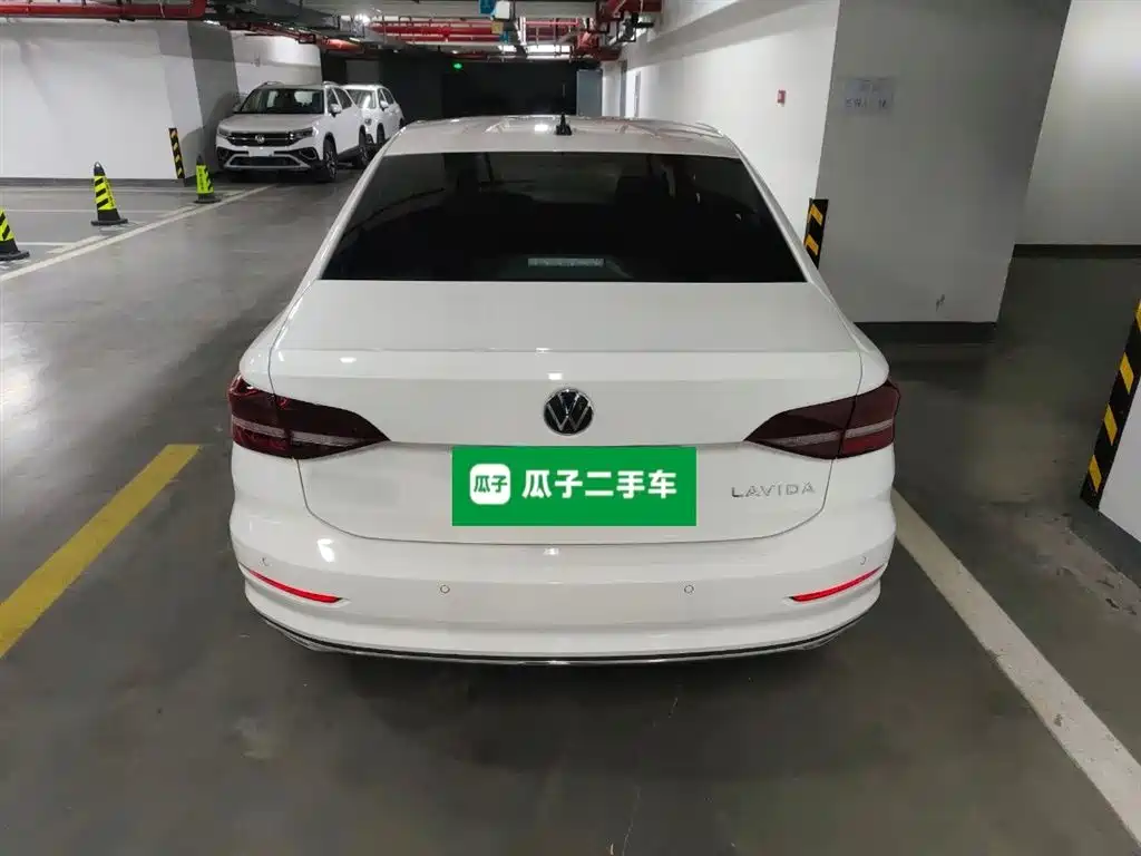 Lavida 2022 1.5L automatic comfort version купить на сайте DeffCars