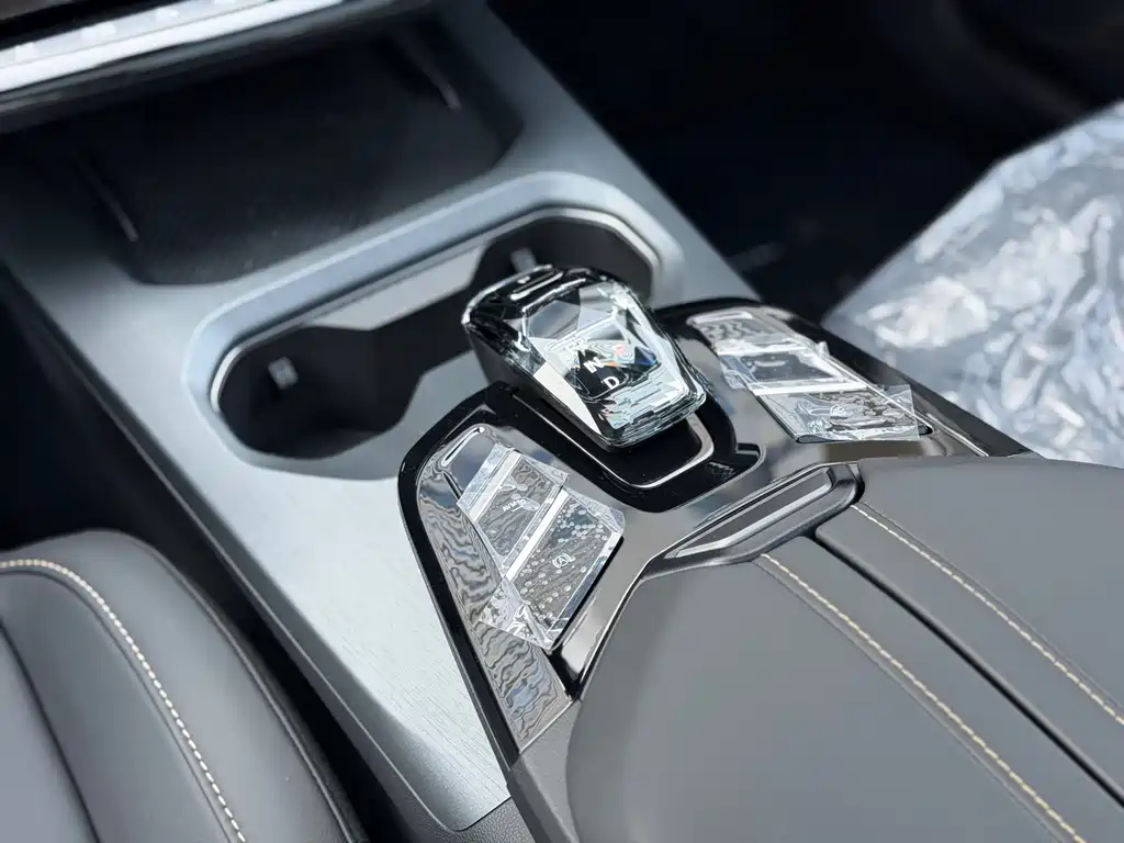 Kaiyi Kunlun 2026 1.5T Mountain Edition 5 seats купить на сайте DeffCars