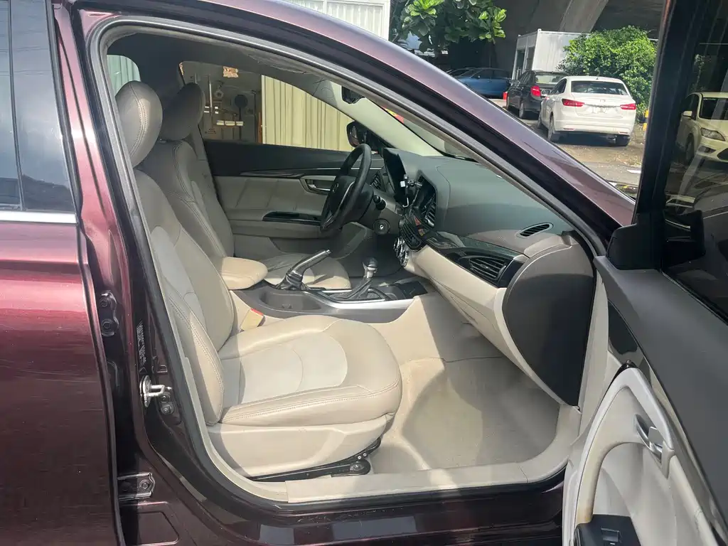 Trumpchi GA6 2015 1.8T DCT comfort model купить на сайте DeffCars