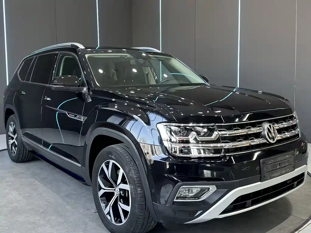 Touron 2020 380TSI four-wheel drive luxury version National VI купить на сайте DeffCars