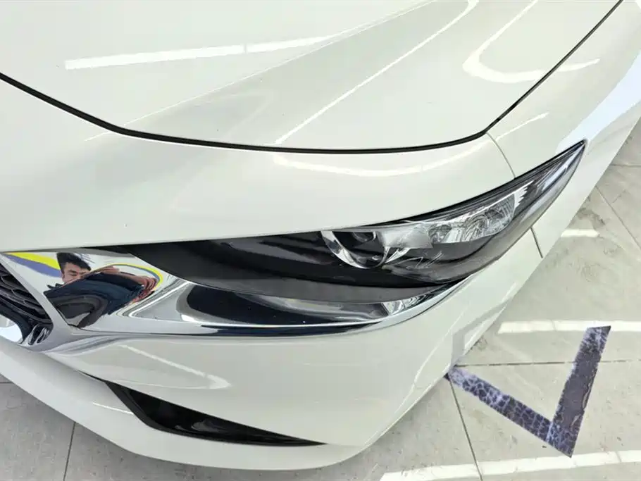 Mazda3 Angkesela 2021 2.0L Automatic Premium Edition купить на сайте DeffCars