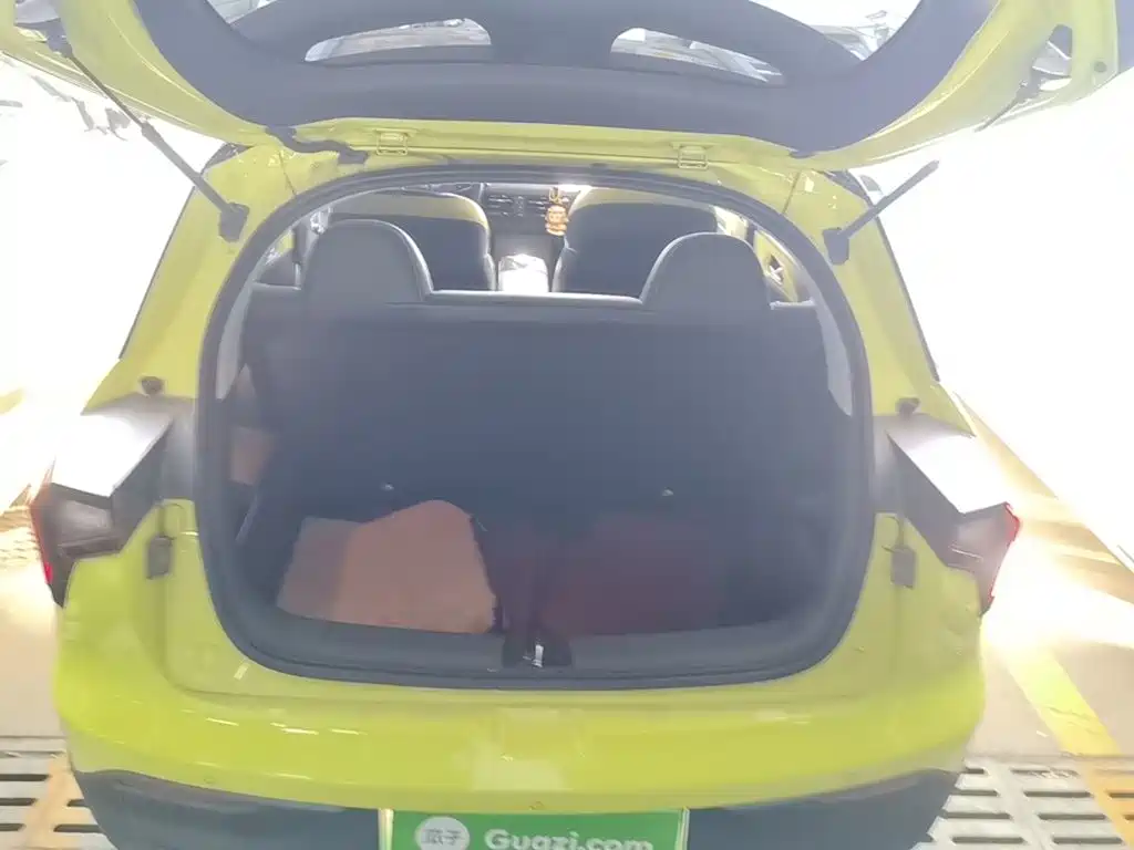 GEELY Geometry E Firefly 2022 401km Perak Tiger 4-seater купить на сайте DeffCars