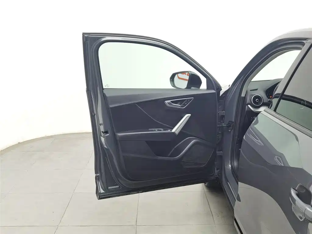 Audi Q2L 2021 35 TFSI aggressive and dynamic model купить на сайте DeffCars