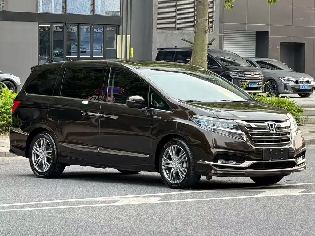 Alison 2019 2.0L Hybrid Extreme Edition купить на сайте DeffCars