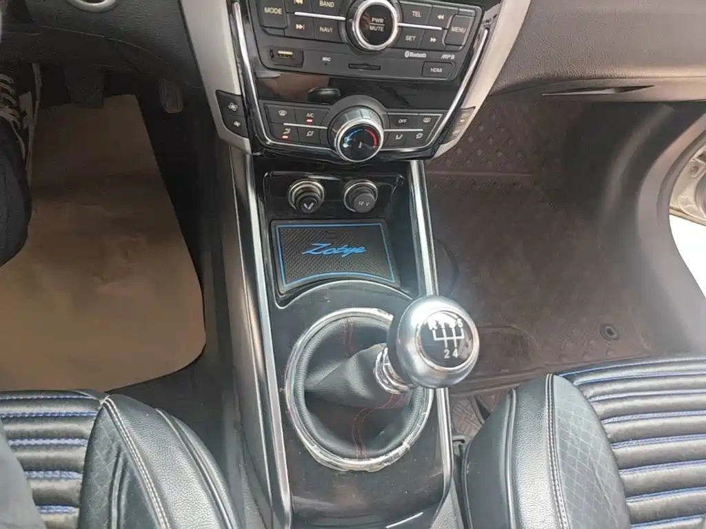 Domy X5 (Damai) 2017 upgraded version 1.5T manual exclusive type купить на сайте DeffCars