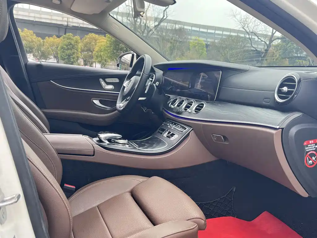 Mercedes-Benz E-Class 2018 facelift E 200 L sporty купить на сайте DeffCars