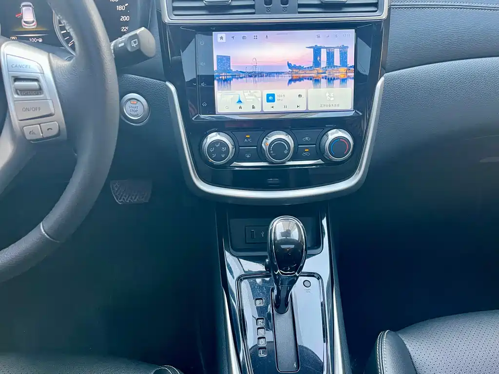 Tiida 2021 1.6L CVT Smart Travel Edition купить на сайте DeffCars