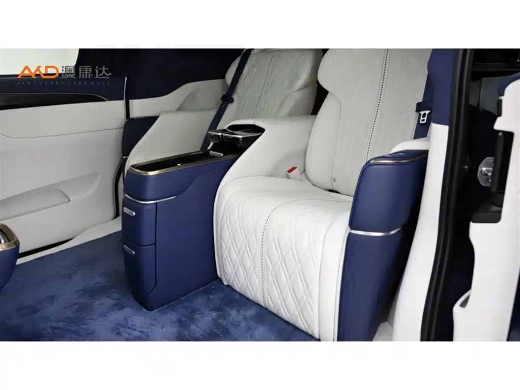 Buick GL8 2020 Avenir four-seater premium edition купить на сайте DeffCars